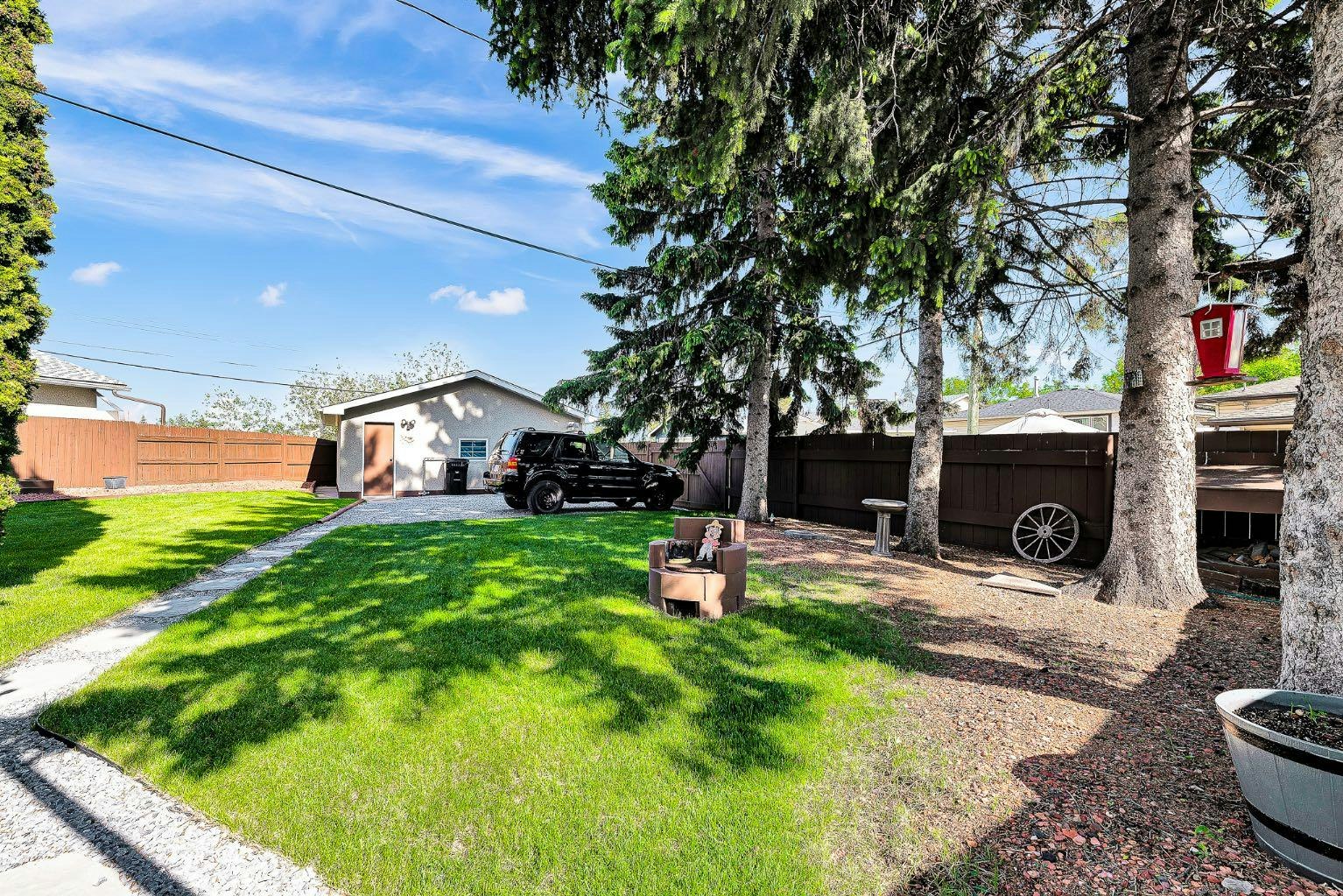 173 Margate Close NE, Calgary, AB, T2A 3E5