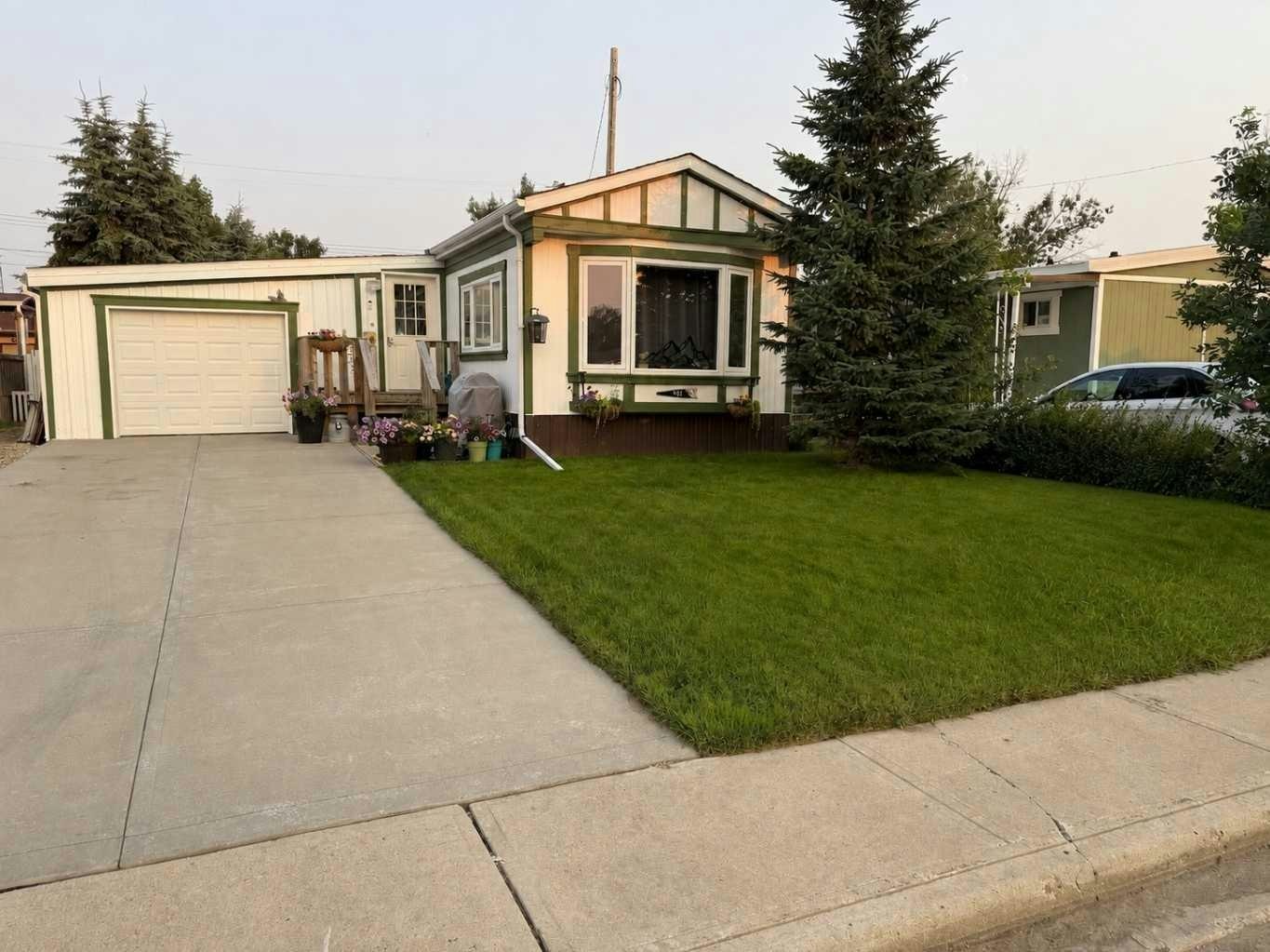 431 3 Street N, Vulcan, AB, T0L 2B0