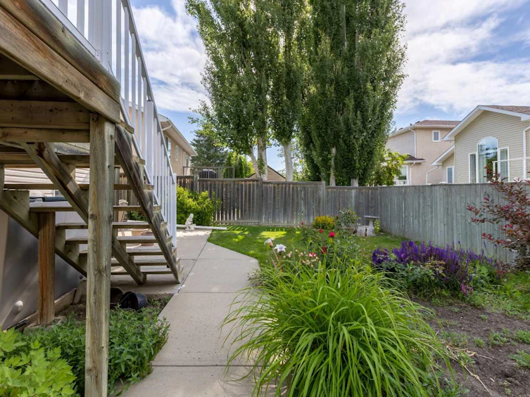 187 Cougar Way N, Lethbridge, AB, T1H 6P4 - 30