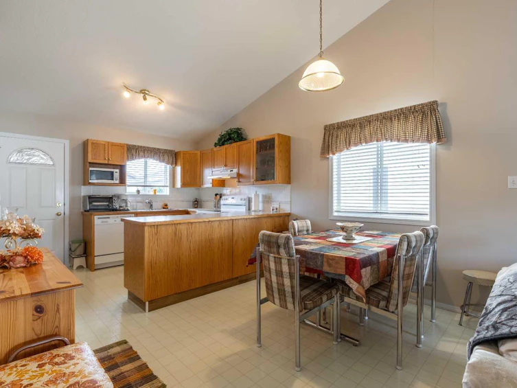 187 Cougar Way N, Lethbridge, AB, T1H 6P4 - 9