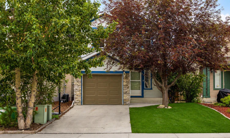 19 Tuscany Ridge Heights NW