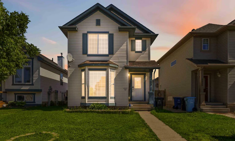 130 St. Laurent Way