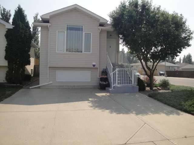 94 Heritage Lane W, Lethbridge, AB, T1K 7S4