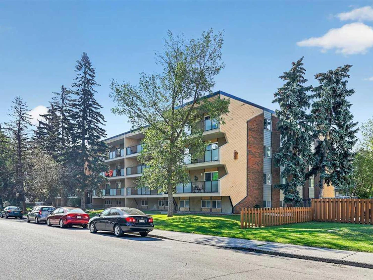 409-617 56 Avenue SW, Calgary, AB, T2V 0G9 - 3