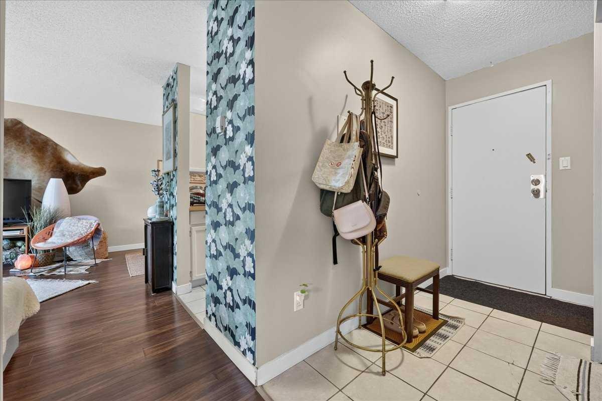 409-617 56 Avenue SW, Calgary, AB, T2V 0G9 - 8
