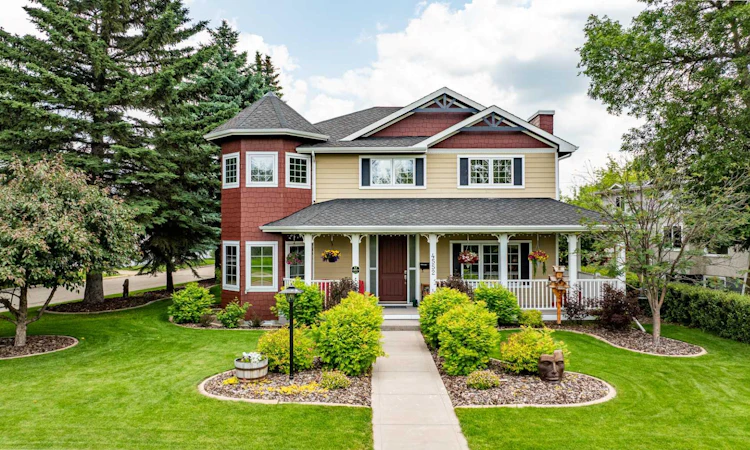 4552 Waskasoo Crescent