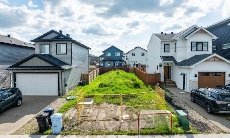 137 Aldergrove Avenue