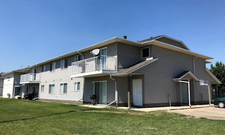 103A-11018 106 Avenue