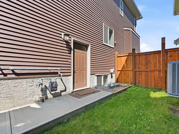 129 Kingsbury Close SE, Airdrie, AB, T4A 0R4 - 45