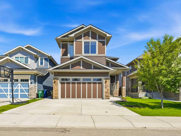 129 Kingsbury Close SE, Airdrie, AB, T4A 0R4