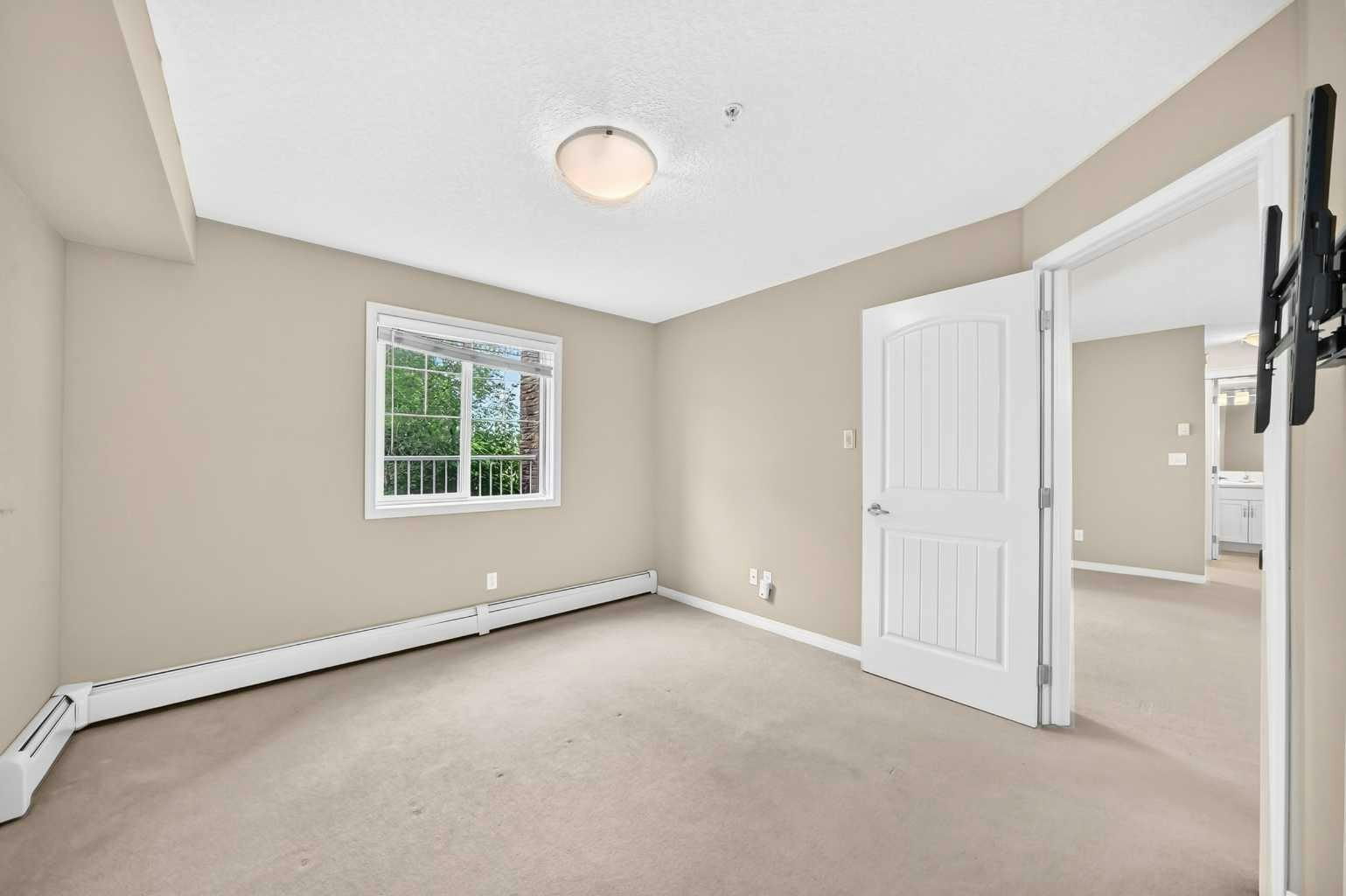106-304 Cranberry Park SE, Calgary, AB, T3M 1W2 - 23