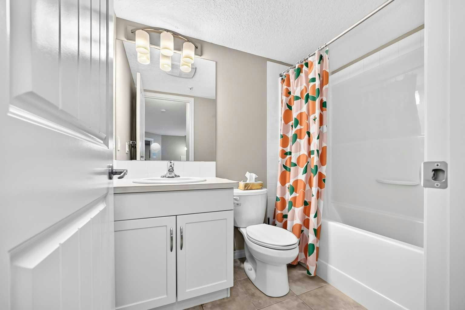 106-304 Cranberry Park SE, Calgary, AB, T3M 1W2 - 30