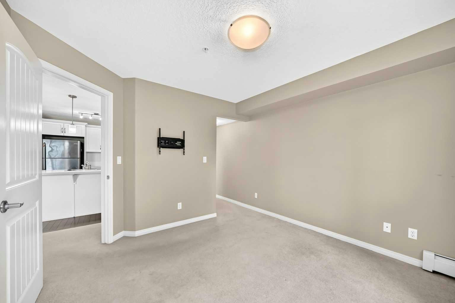 106-304 Cranberry Park SE, Calgary, AB, T3M 1W2 - 21