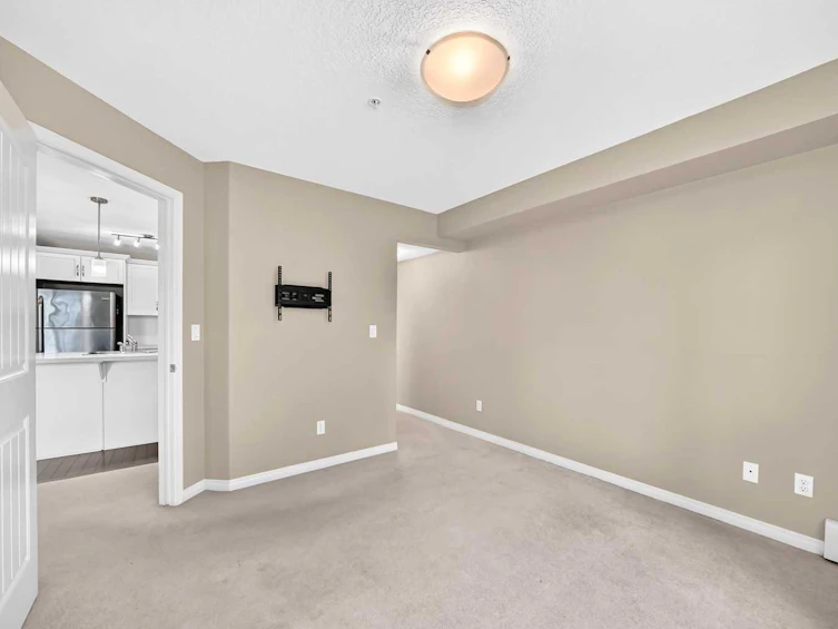 106-304 Cranberry Park SE, Calgary, AB, T3M 1W2 - 21
