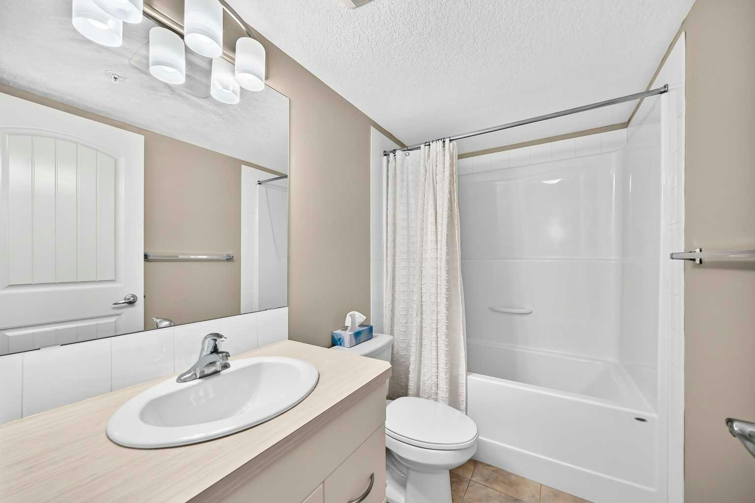 106-304 Cranberry Park SE, Calgary, AB, T3M 1W2 - 24