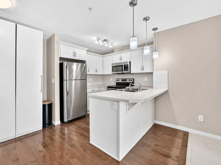 106-304 Cranberry Park SE, Calgary, AB, T3M 1W2 - 6