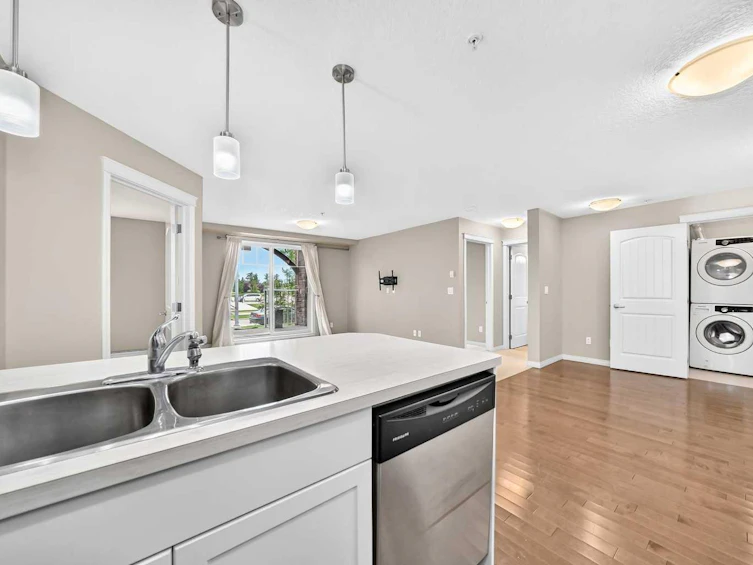 106-304 Cranberry Park SE, Calgary, AB, T3M 1W2 - 9