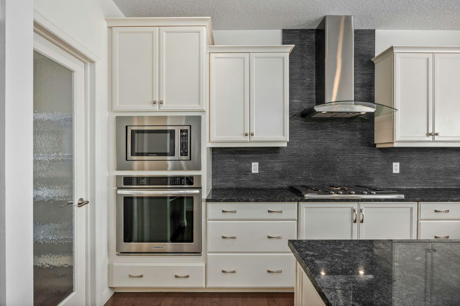 31 Chaparral Valley Way SE, Calgary, AB, T2X 0S1 - 8