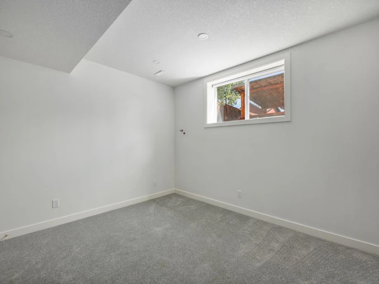 31 Chaparral Valley Way SE, Calgary, AB, T2X 0S1 - 30