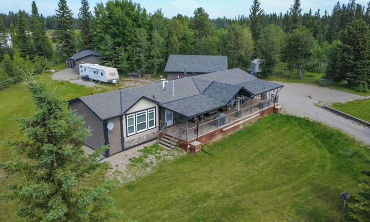 40-33052 Range Road 52