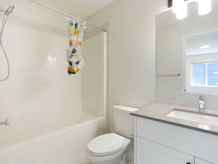 112 Lucas Street NW, Calgary, AB, T3P 1R6 - 14