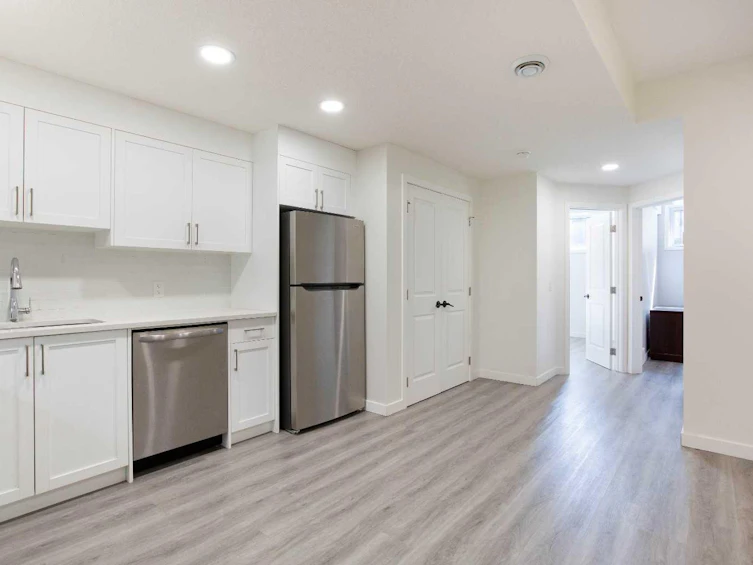 112 Lucas Street NW, Calgary, AB, T3P 1R6 - 23