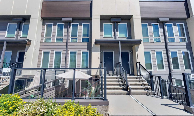 108-19500 37 Street SE