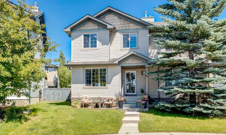 51 Covepark Square NE