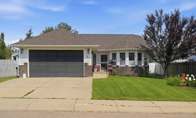 5 Westwood Crescent