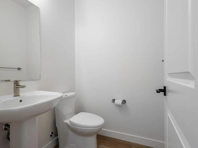 53 Versant Point SW, Calgary, AB, T2Y 0X1 - 18
