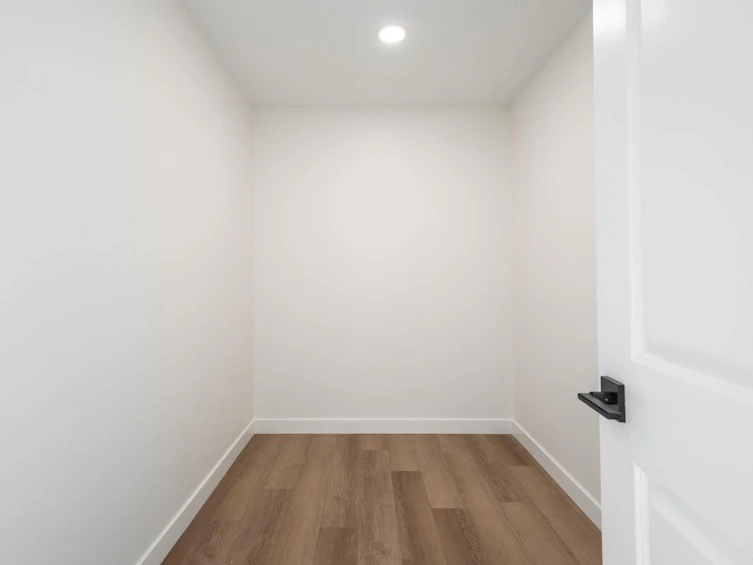 53 Versant Point SW, Calgary, AB, T2Y 0X1 - 30