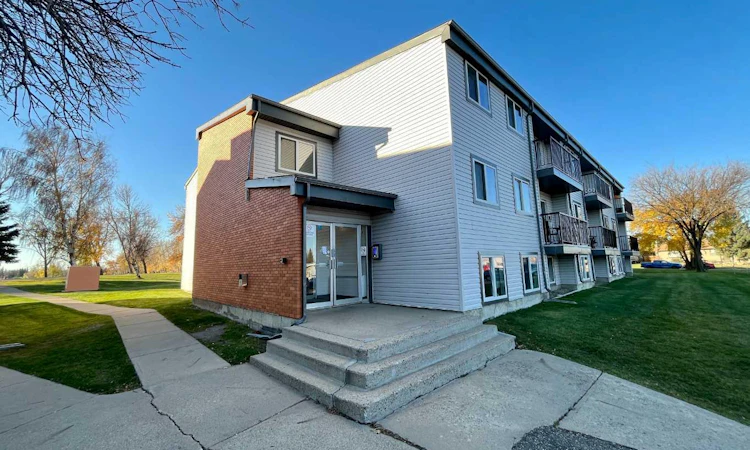 311A-295 Columbia Boulevard W