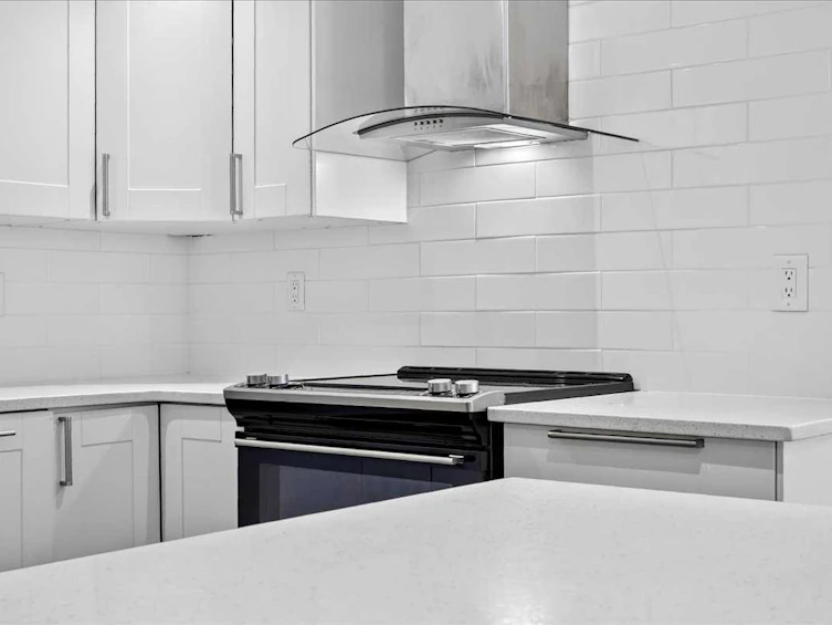 204-1011 12 Avenue SW, Calgary, AB, T2R 0J5 - 17