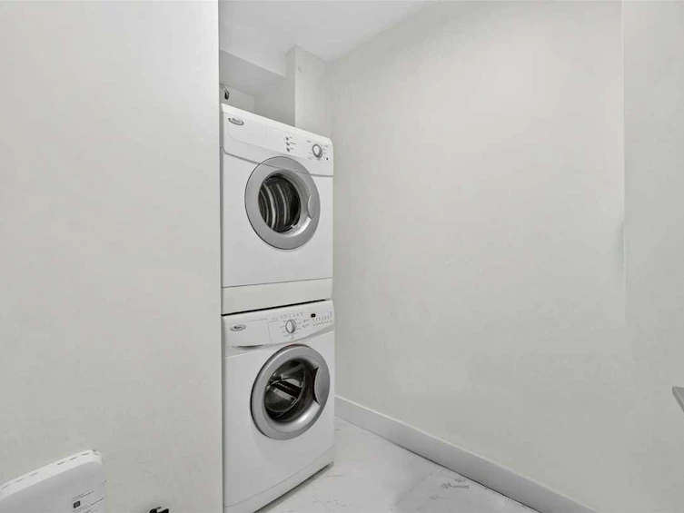 204-1011 12 Avenue SW, Calgary, AB, T2R 0J5 - 24