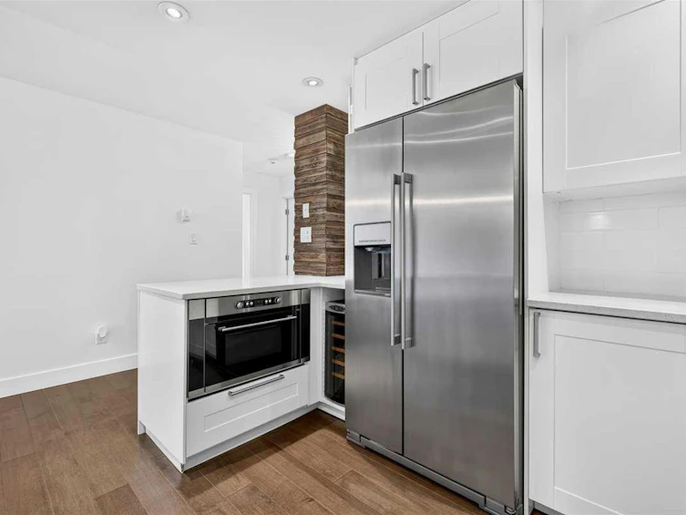 204-1011 12 Avenue SW, Calgary, AB, T2R 0J5 - 16