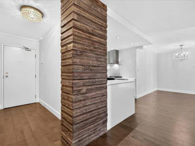 204-1011 12 Avenue SW - 4