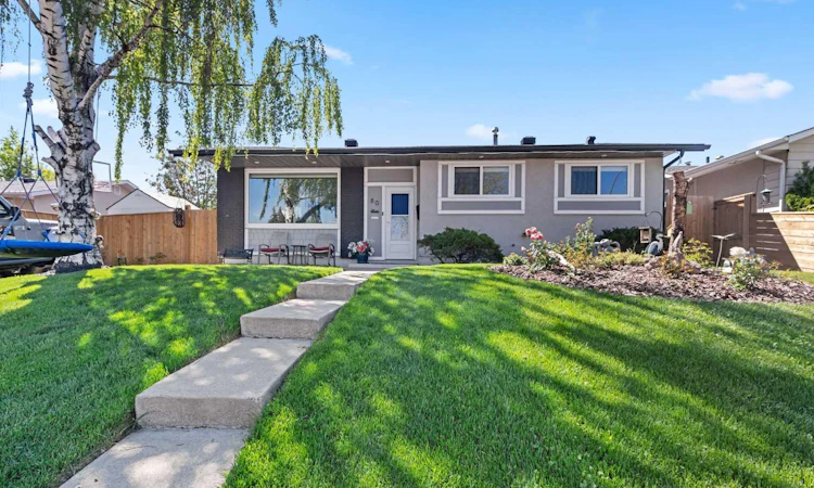 80 Allandale Close SE