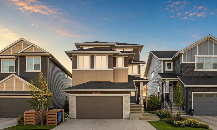 116 Ambleside Crescent NW