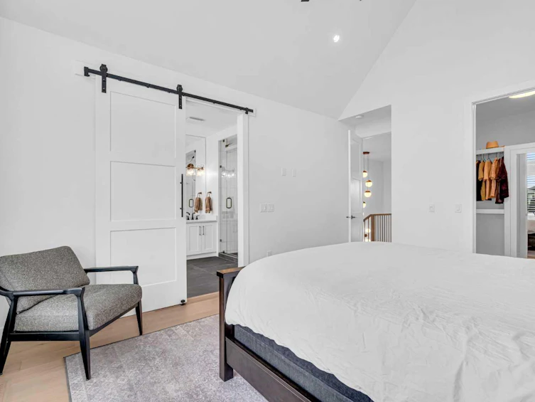 2032 37 Avenue SW, Calgary, AB, T2T 2H5 - 23