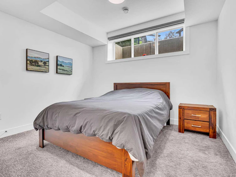 2032 37 Avenue SW, Calgary, AB, T2T 2H5 - 41