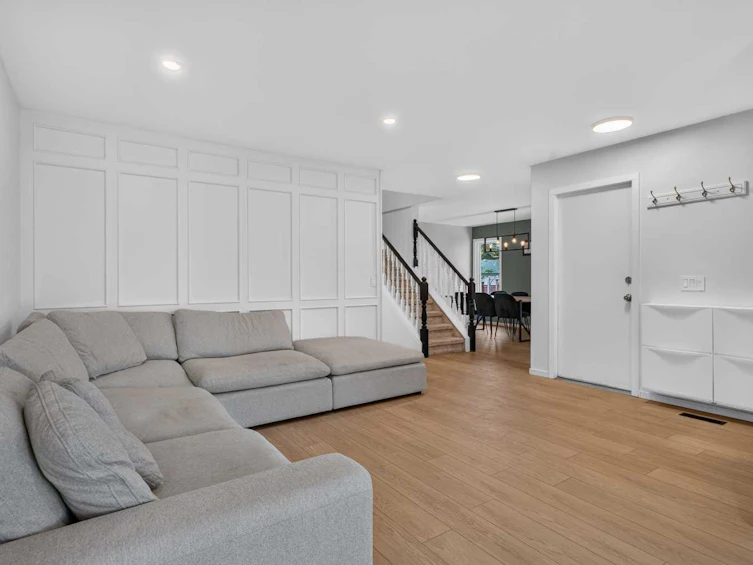 51 Millbank Court SW, Calgary, AB, T2Y 2C9 - 3