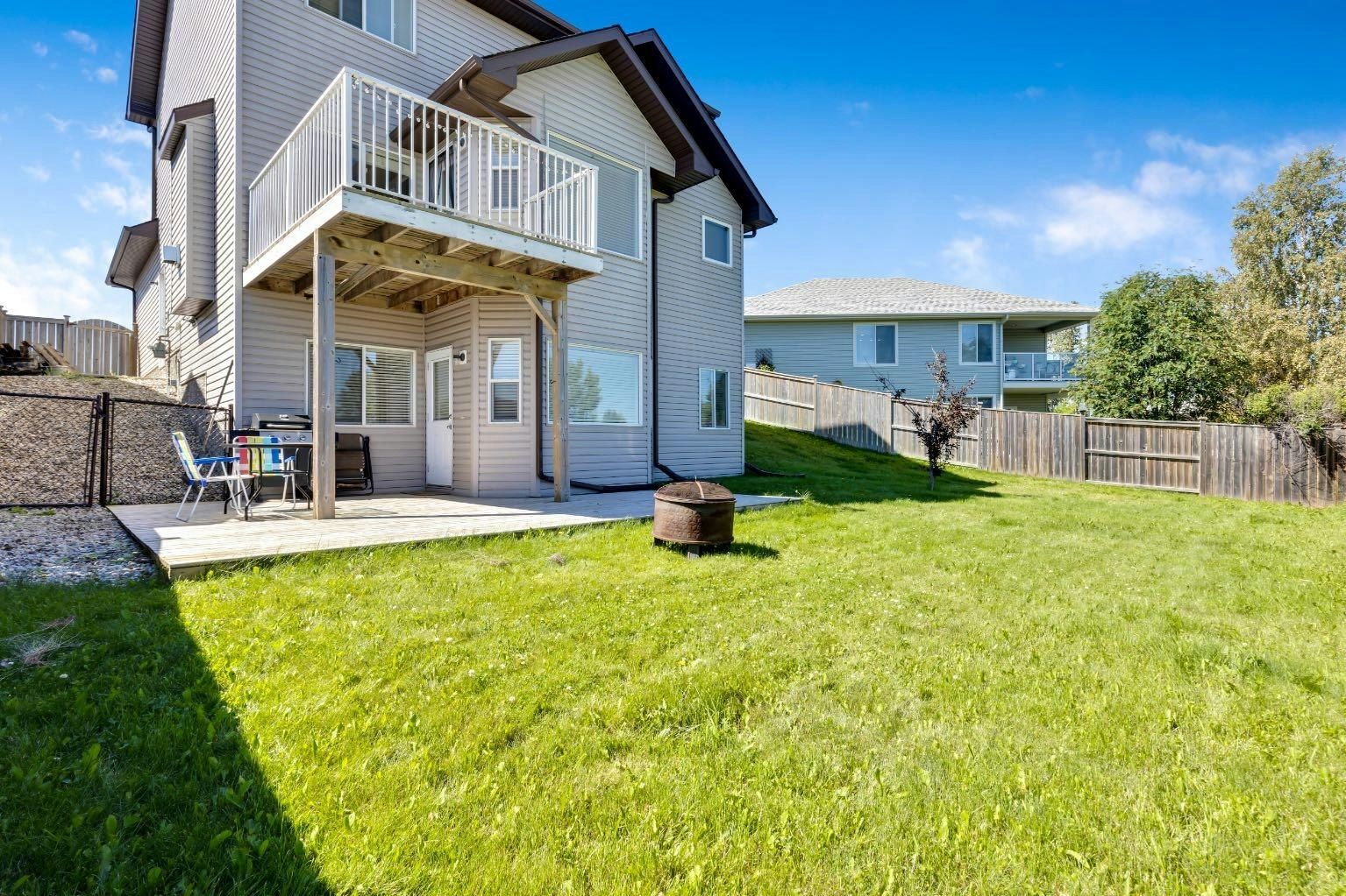 148 Hillcrest Boulevard, Strathmore, AB, T1P 0A3