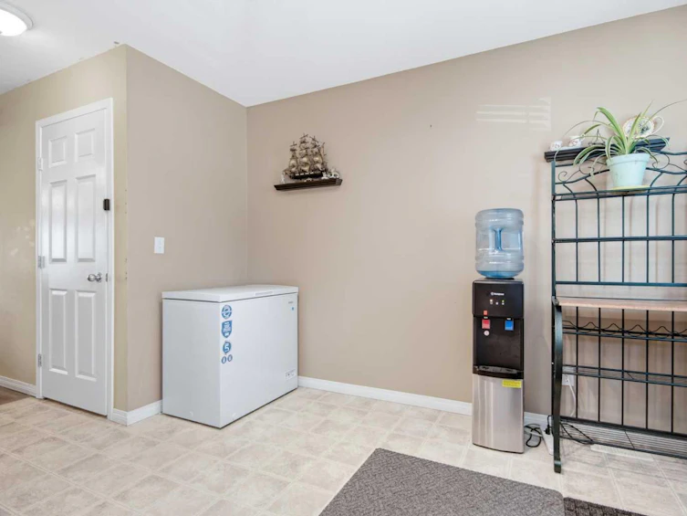 147-33 Donlevy Avenue, Red Deer, AB, T4R 3B6 - 14