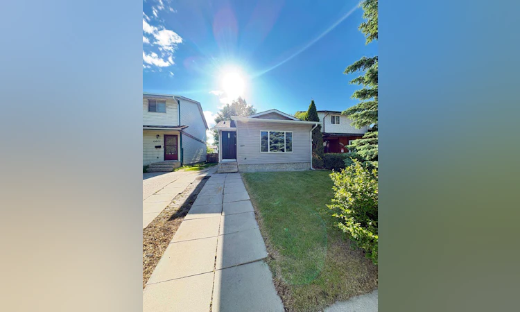 6879 Rundlehorn Drive NE