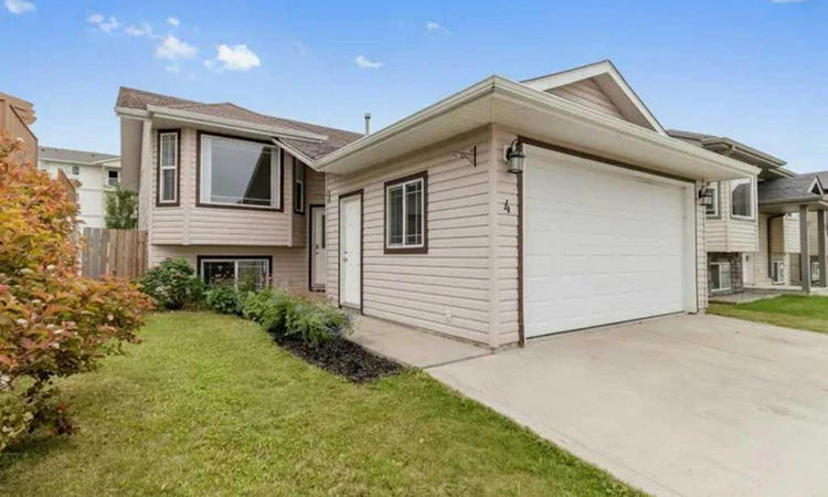 4 Horne Close
