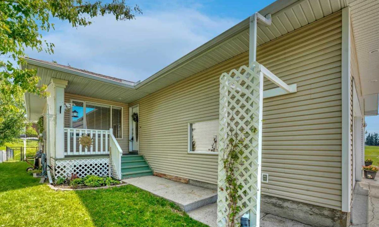 10 Sandstone Ridge Crescent