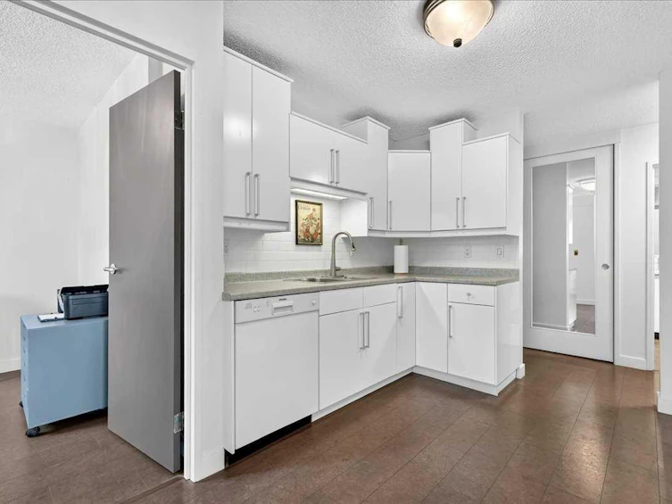 401-1107 15 Avenue SW, Calgary, AB, T2R 0S8 - 13