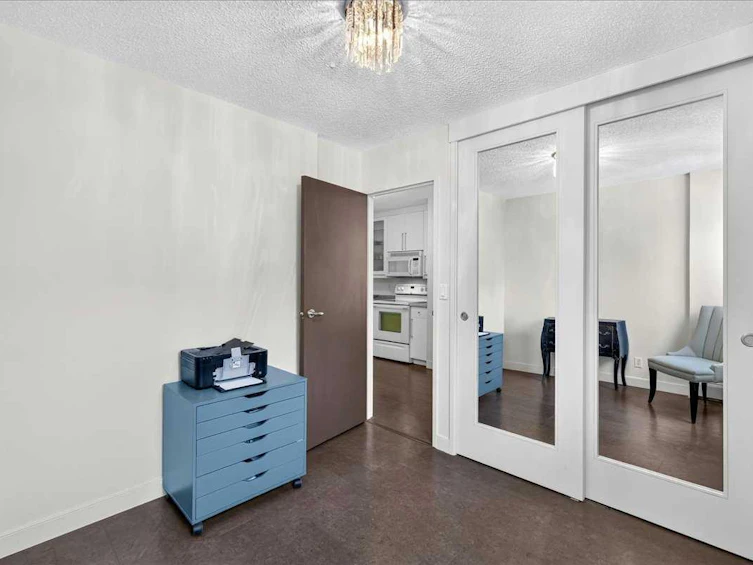 401-1107 15 Avenue SW, Calgary, AB, T2R 0S8 - 26