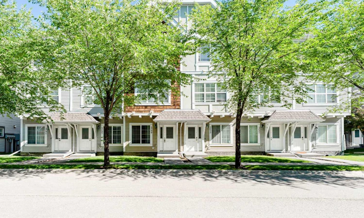 349-130 New Brighton Way SE