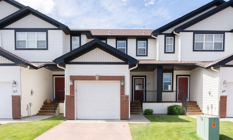 50-295 Blackfoot Road West